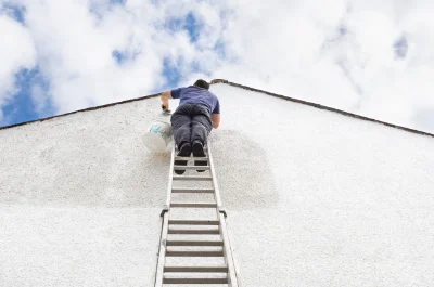 Peinture extérieure à Maxent — façades et ravalement